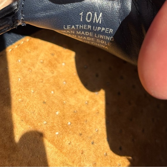 Michelle D Loafers Womens 10 Penny Loafer Heels Leather Classic Office Business - Picture 11 of 11